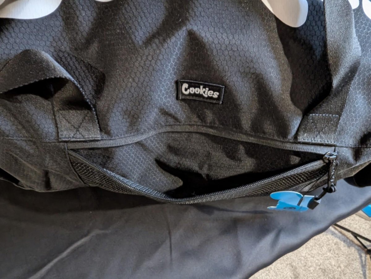 Cookies Summit Ripstop Nylon Smell Proof Duffle Bag Black NEW W/TAGS - Sole & Drip