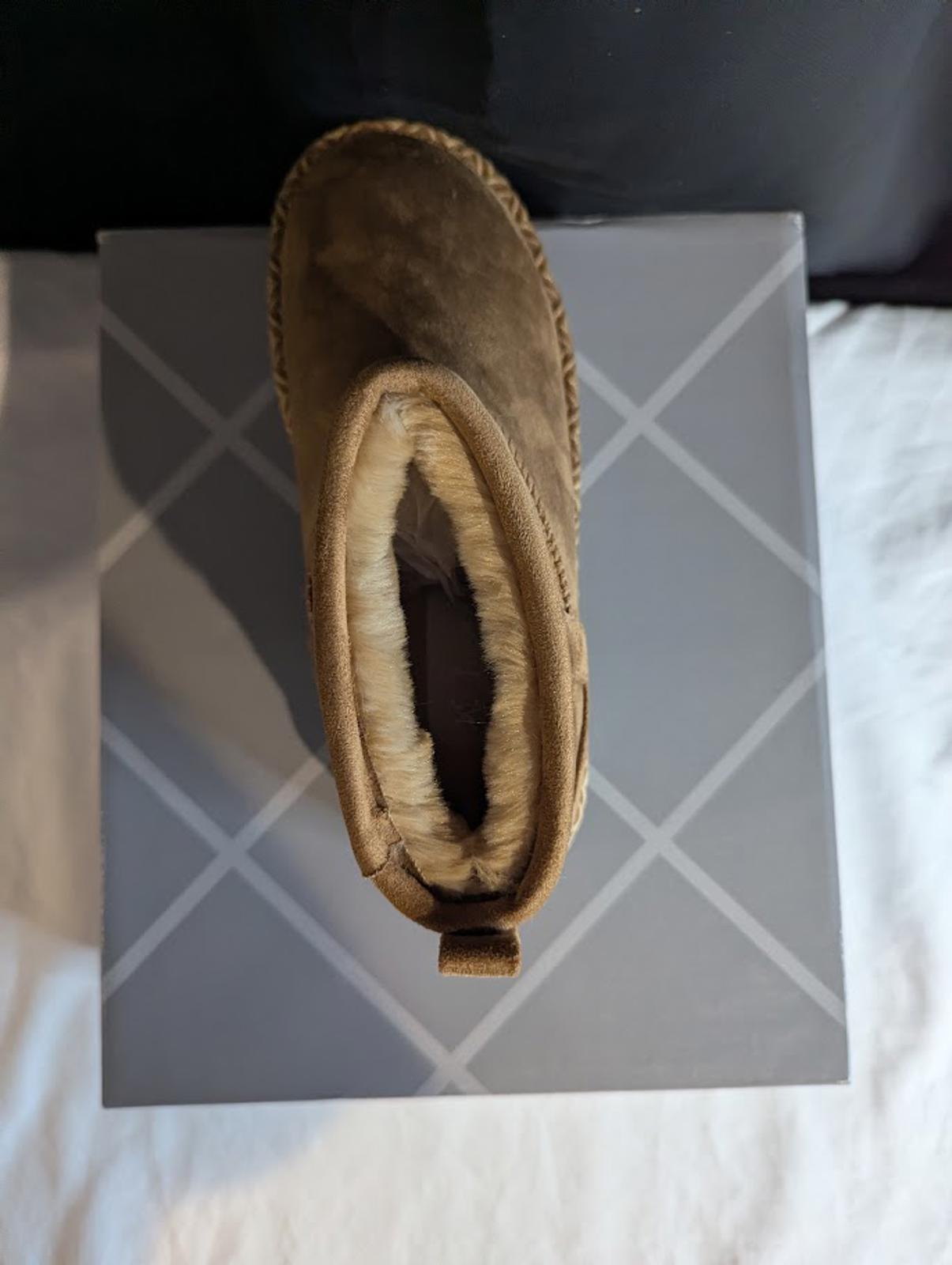 XAPPEAL WOMENS KEEGAN PLATFORM FUR BOOT Size 7 NEW w/Box