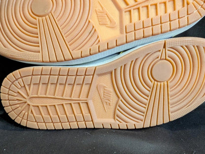 Travis Scott Jordan 1 Low OG SP "Canary" Wmns 11.5 / Men's 10 DZ4137 - 700 - Sole & Drip