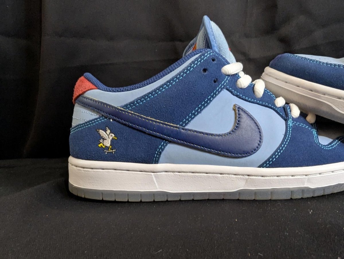 Nike SB Dunk Low Pro "Why So Sad?" Blue Red Size 9 VNDS w/ Box DX5549 - 400 - Sole & Drip