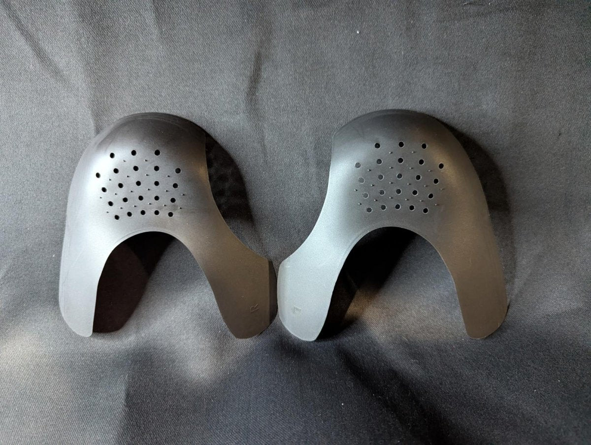 2 - Pack Crease Guards Shoe Shields Sneaker Toe Box Protector Large (White/Black) - Sole & Drip