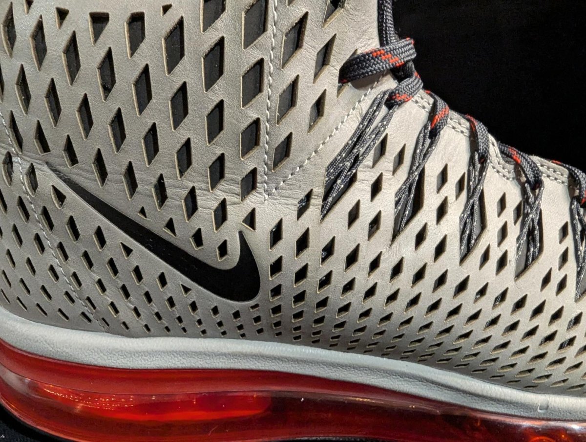 Nike Air Max Graviton Mid Silver Chilling Red US 13 Used w/ Box 616045 - 006 - Sole & Drip