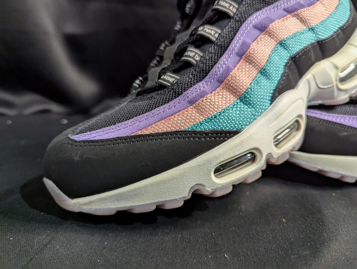 Max 95 "Have a Nike Day" BQ9131 - 001 Men's Size 12 Used Great Condition - Sole & Drip