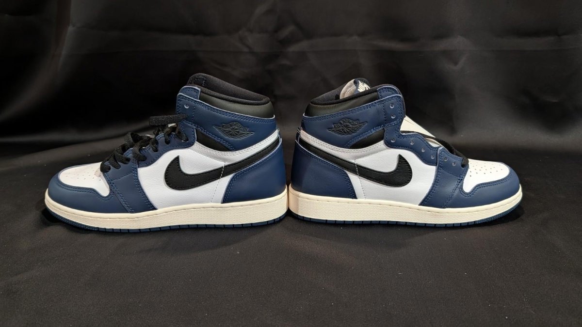 New Nike Air Jordan 1 Retro High OG GS FD1437 - 401 "Midnight Navy" Size 6.5Y - Sole & Drip