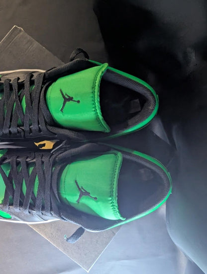 Jordan 1 Low "Lucky Green" Black Green Size 13 Like New VGC w/ Box 553558 - 065 - Sole & Drip