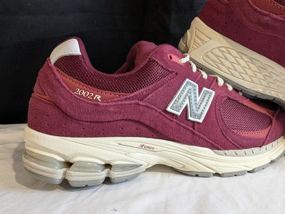 NEW BALANCE 2002R M2002RHA "Red Wine" Suede Pack Men's Size 11 EC W/ Box