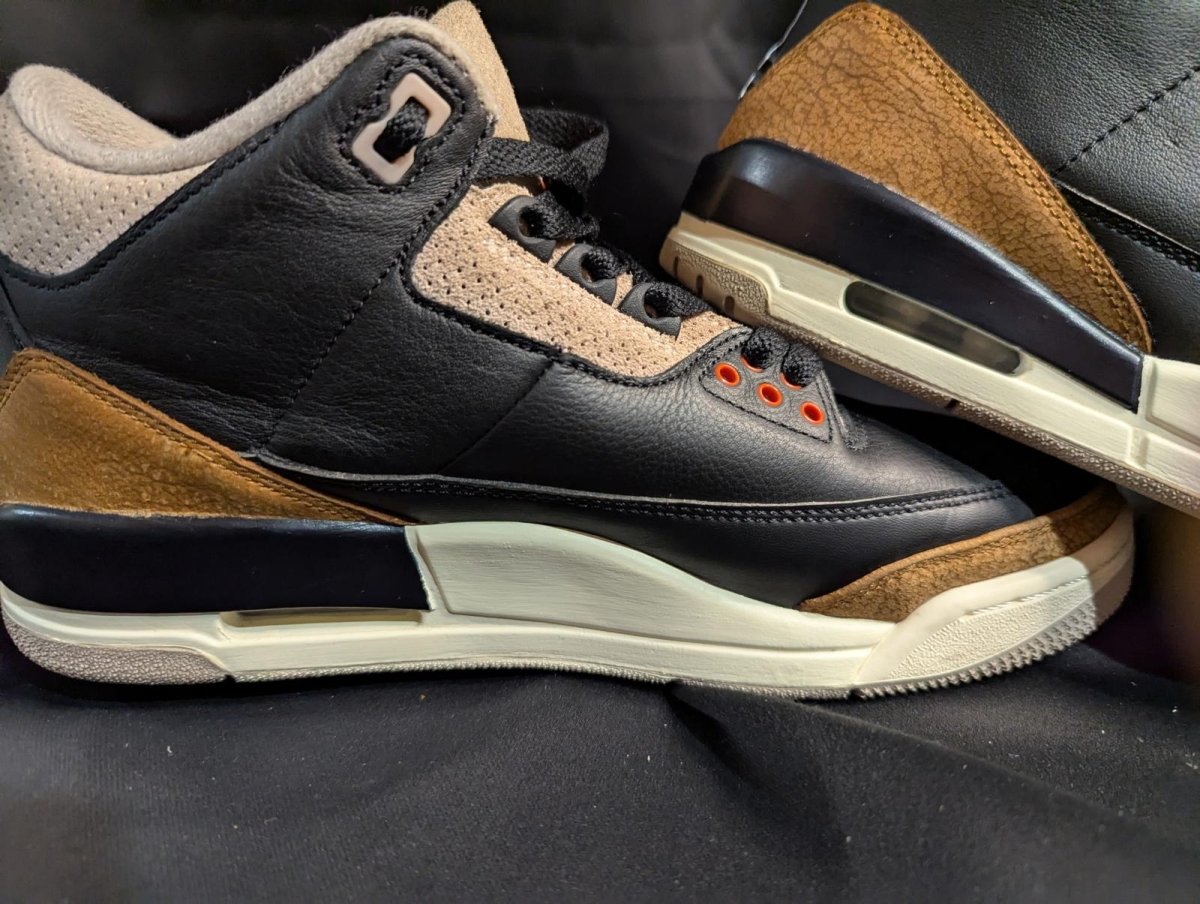 Jordan 3 Retro "Desert Elephant" Black Rush Orange US 8 Used Good CT8532 - 008 - Sole & Drip