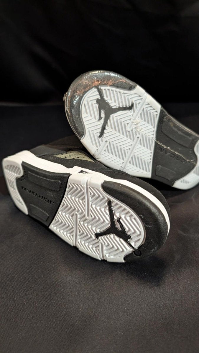 Jordan 5 Retro (TD) "Moonlight" Toddler Size 9C 440890 011 - Sole & Drip