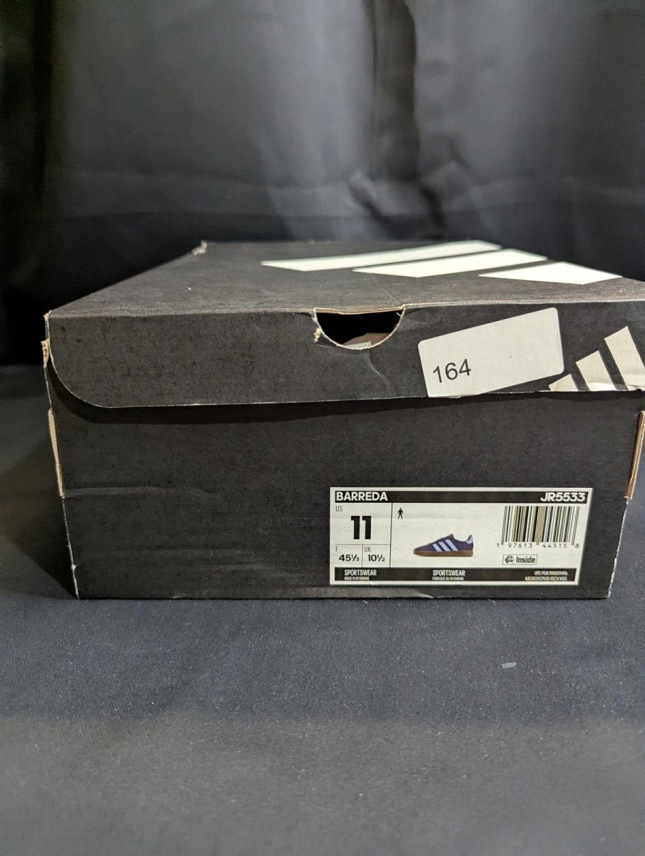 NEW Adidas Barreda "Legend Ink" Suede Runner Men's Size 11 JR5533 Casual Shoe - Sole & Drip