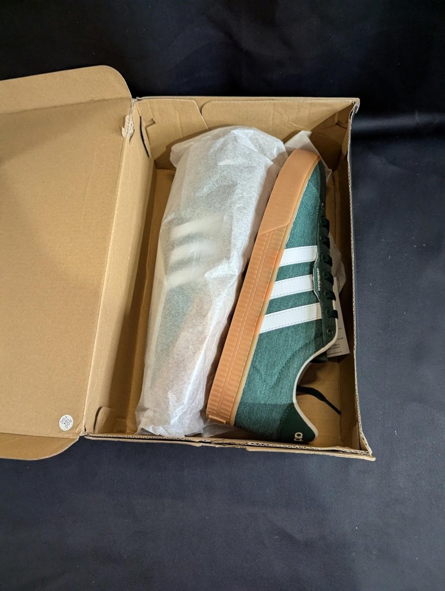 NEW NIB Adidas Daily 3.0 Green White Gum Sole Men's Size 10 IF7487 Casual Shoe - Sole & Drip