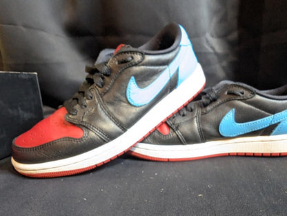 Jordan 1 Retro Low OG "UNC to Chicago" Wmns 7 Used Great CZ0775 - 046 Black/Red - Sole & Drip