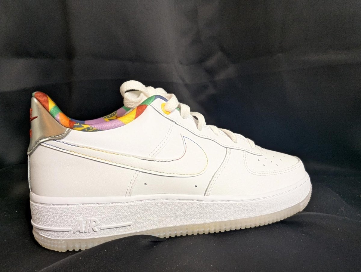 NEW NIB Nike AF1 Low LV8 GS "Playful Print" Multi Heel Size 6.5Y FN8912 - 111 - Sole & Drip