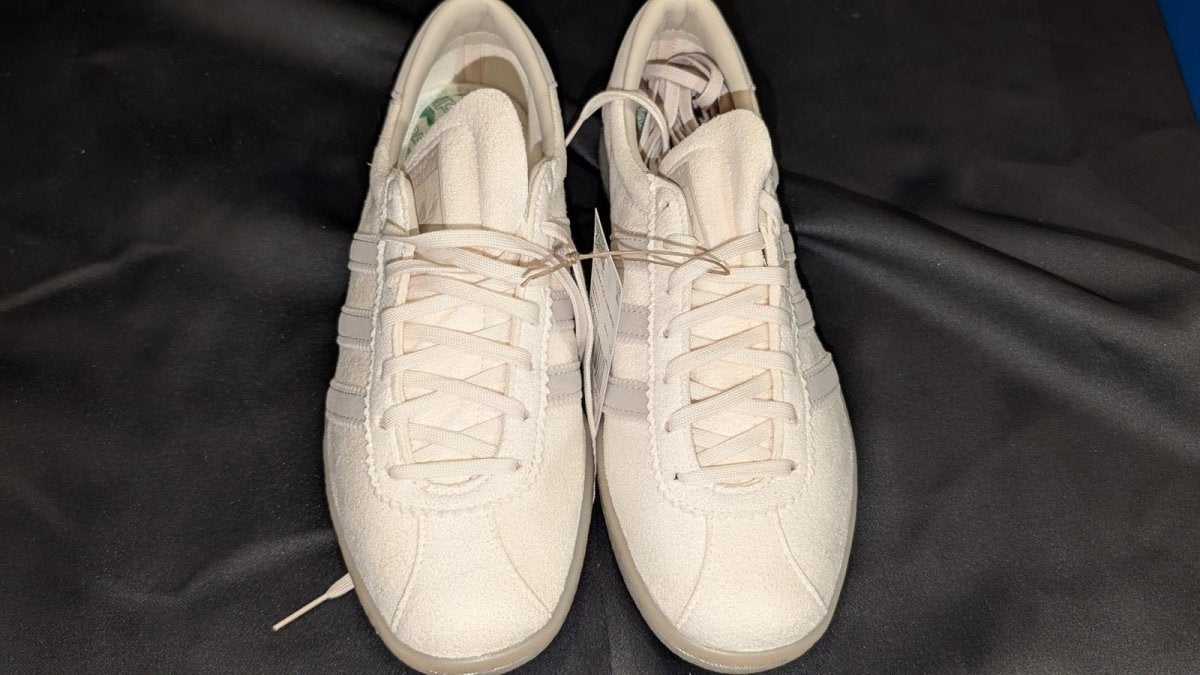 NEW NIB Adidas Tobacco Gruen "Cream Bliss" Size 7.5 GX6940 Suede Low Profile - Sole & Drip