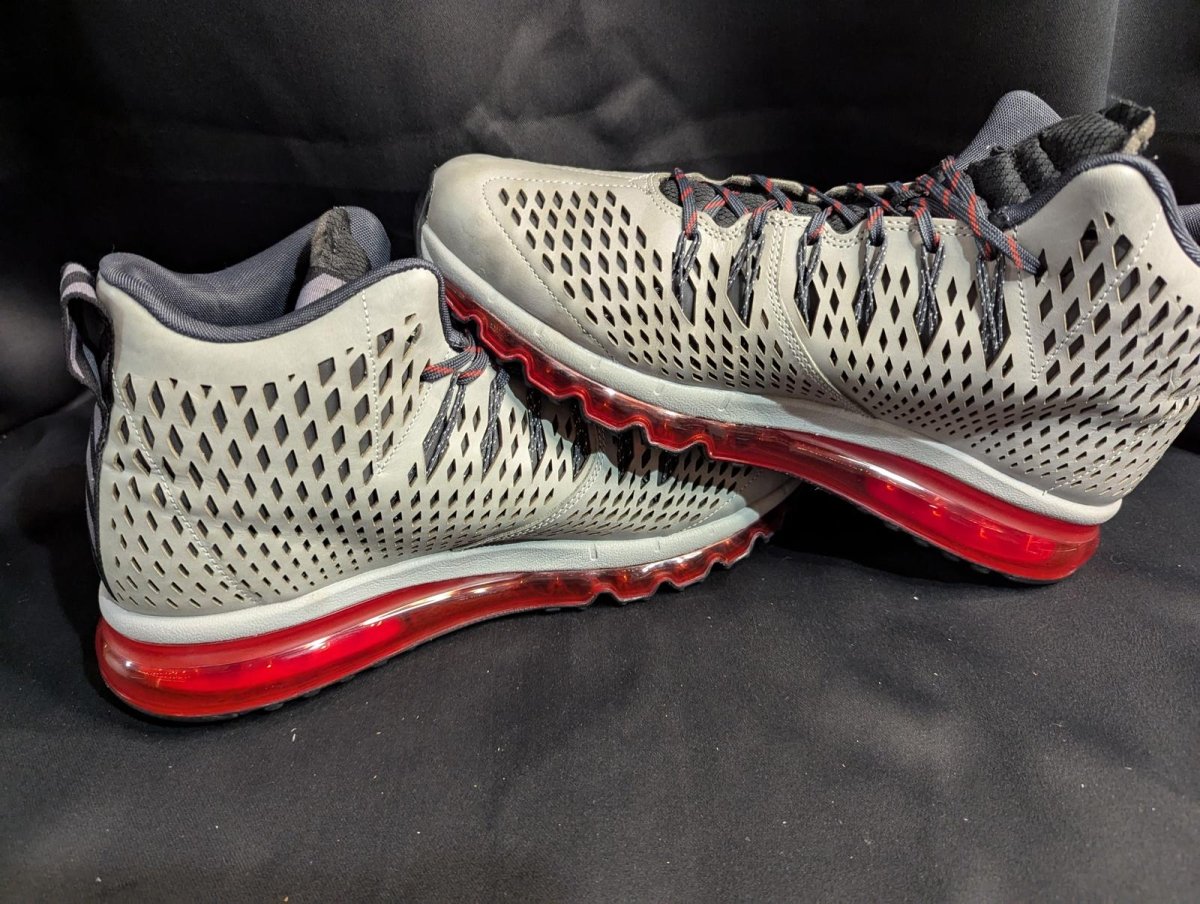 Nike Air Max Graviton Mid Silver Chilling Red US 13 Used w/ Box 616045 - 006 - Sole & Drip