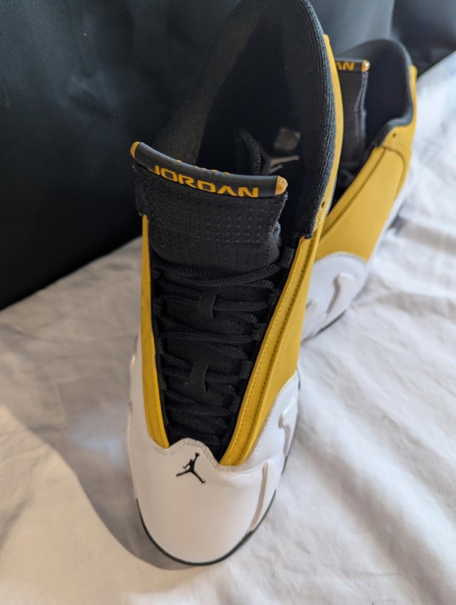 Jordan 14 Retro "Light Ginger" Size 13 Used VGC w/ Box 487471 - 701 Yellow/White - Sole & Drip