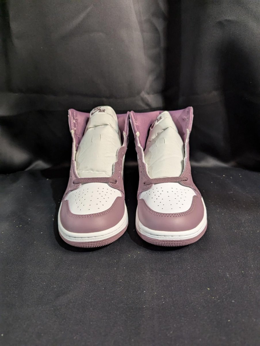 NEW DS Air Jordan 1 Retro High OG "Sky J Mauve" White Purple Men's 10 DZ5485 - 105 - Sole & Drip