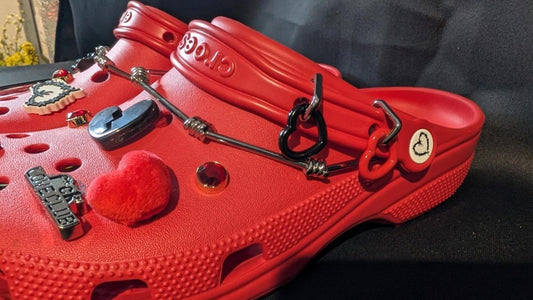 New Crocs Classic Clog Karol G Red Men's Size 11 Limited - Sole & Drip