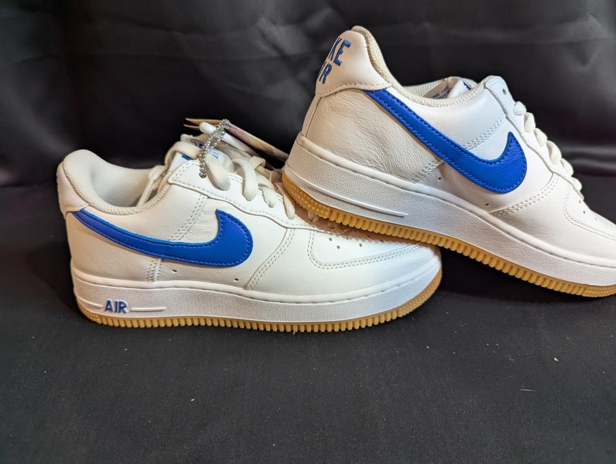 NEW NIB Nike AF1 Low Retro "Color of the Month" Royal Blue 7.5 DJ3911 - 101 - Sole & Drip