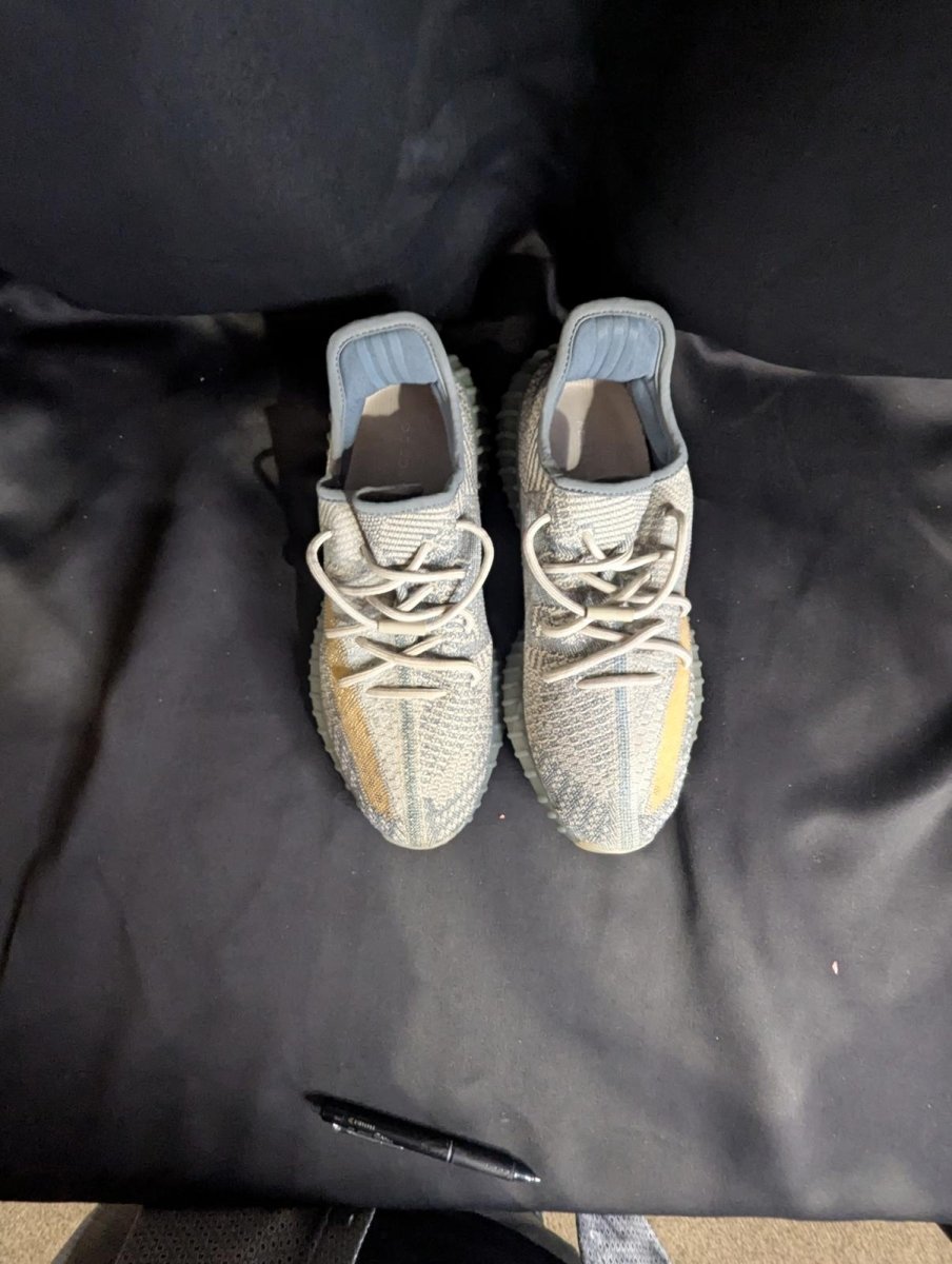 NEW NIB Adidas Yeezy Boost 350 V2 "Israfil" Grey Yellow Size 10.5 FZ5421 RARE - Sole & Drip