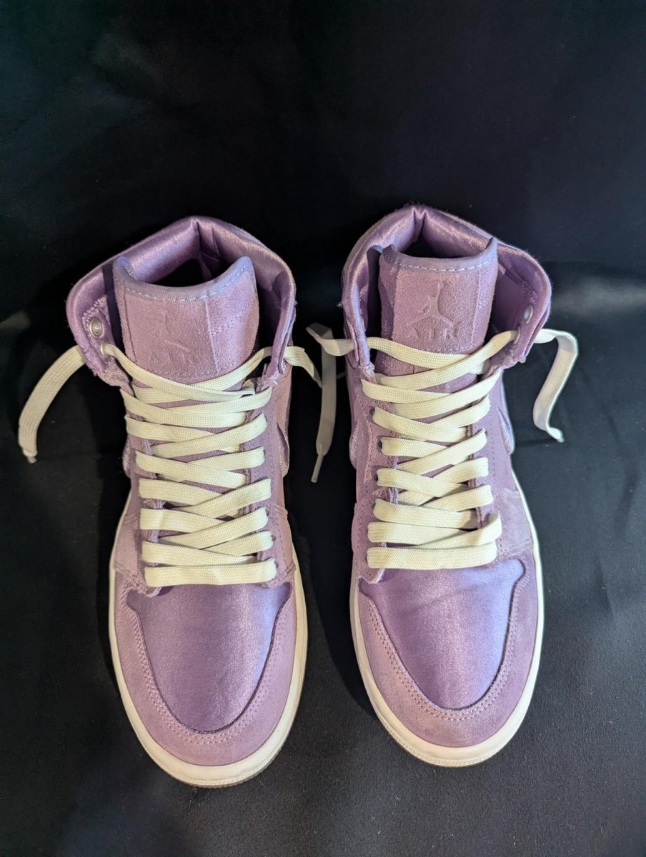 Jordan 1 High "Season of Her Orchid Mist" Wmns 7.5 Used VGC AO1847 - 550 Satin - Sole & Drip
