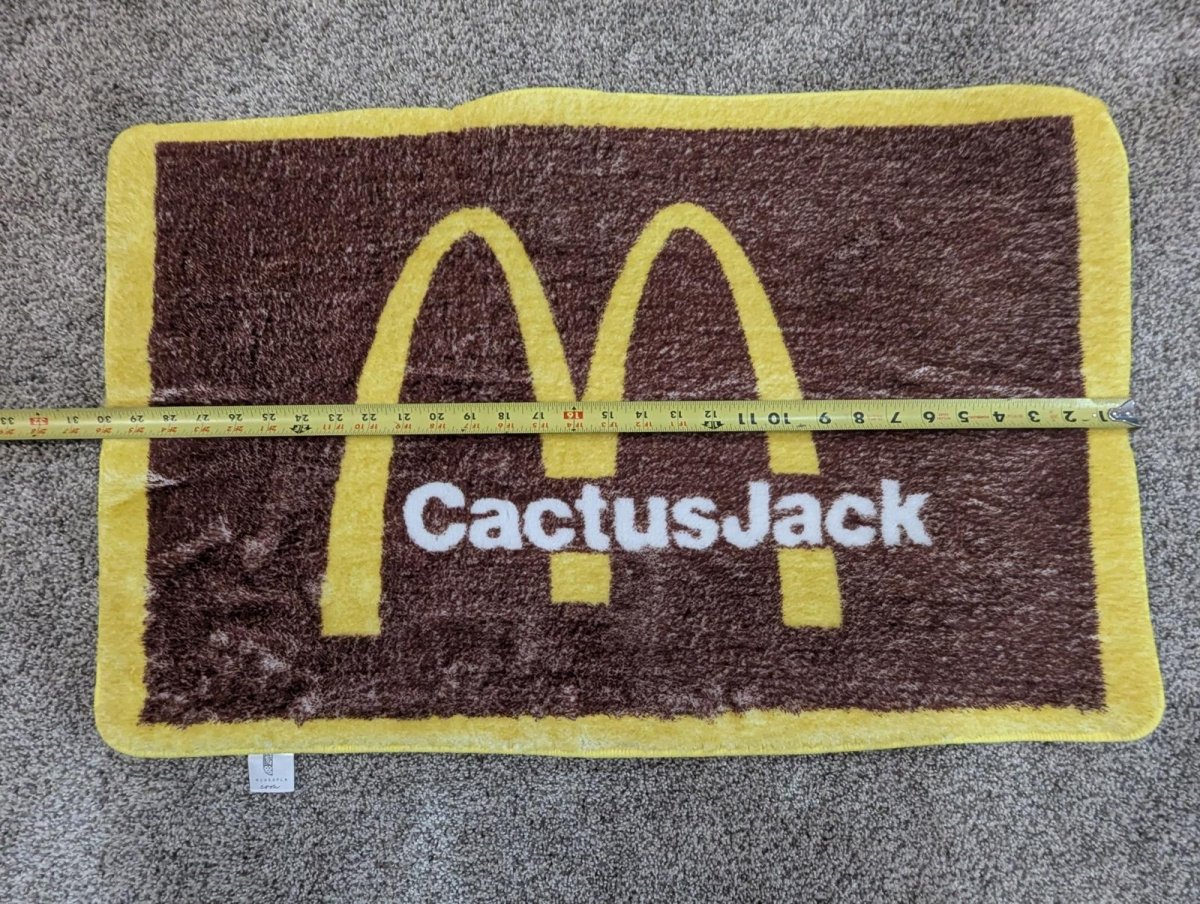 NEW Travis Scott x McDonald's Cactus Jack Arches Rug CJ Collectible Tufted - Sole & Drip