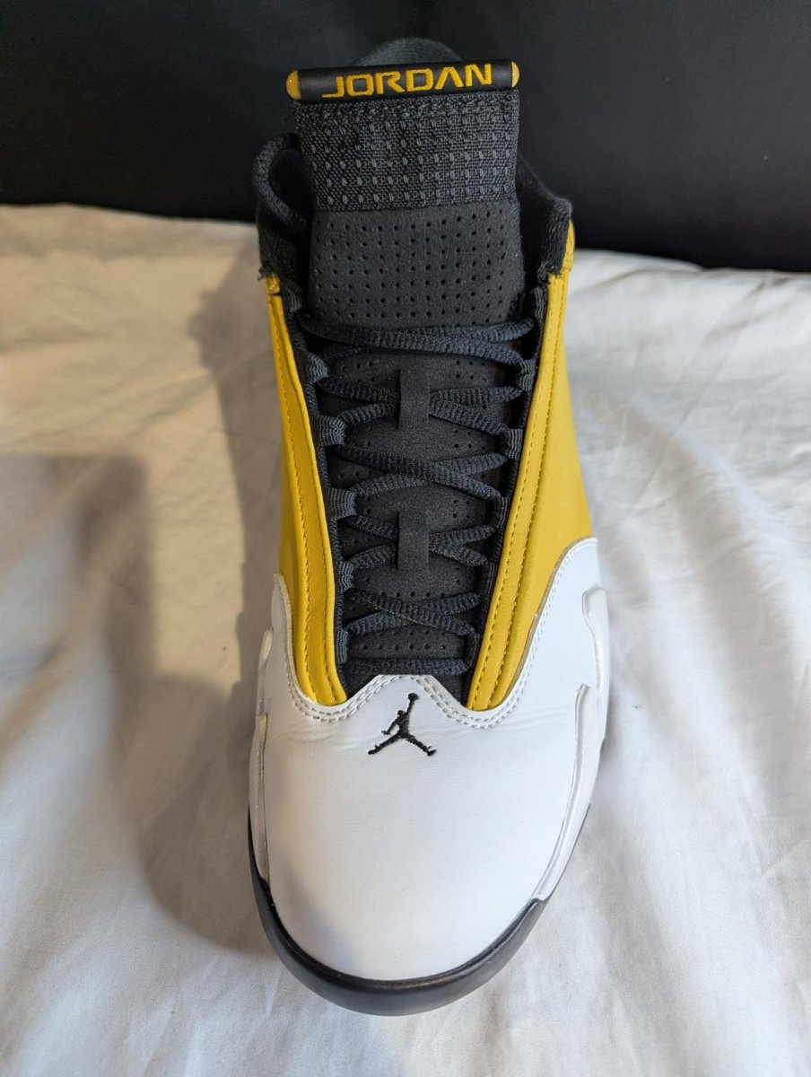 Jordan 14 Retro "Light Ginger" Size 13 Used VGC w/ Box 487471 - 701 Yellow/White - Sole & Drip