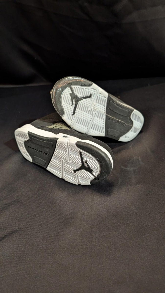 Jordan 5 Retro (TD) "Moonlight" Toddler Size 9C 440890 011 - Sole & Drip