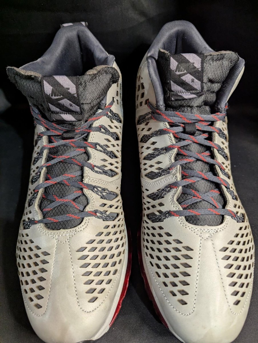 Nike Air Max Graviton Mid Silver Chilling Red US 13 Used w/ Box 616045 - 006 - Sole & Drip