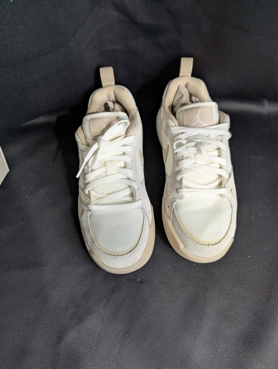 Jordan CMFT Era Wmns Size 6.5 Used VGC White/Sail/Multi Casual Retro Sneaker - Sole & Drip