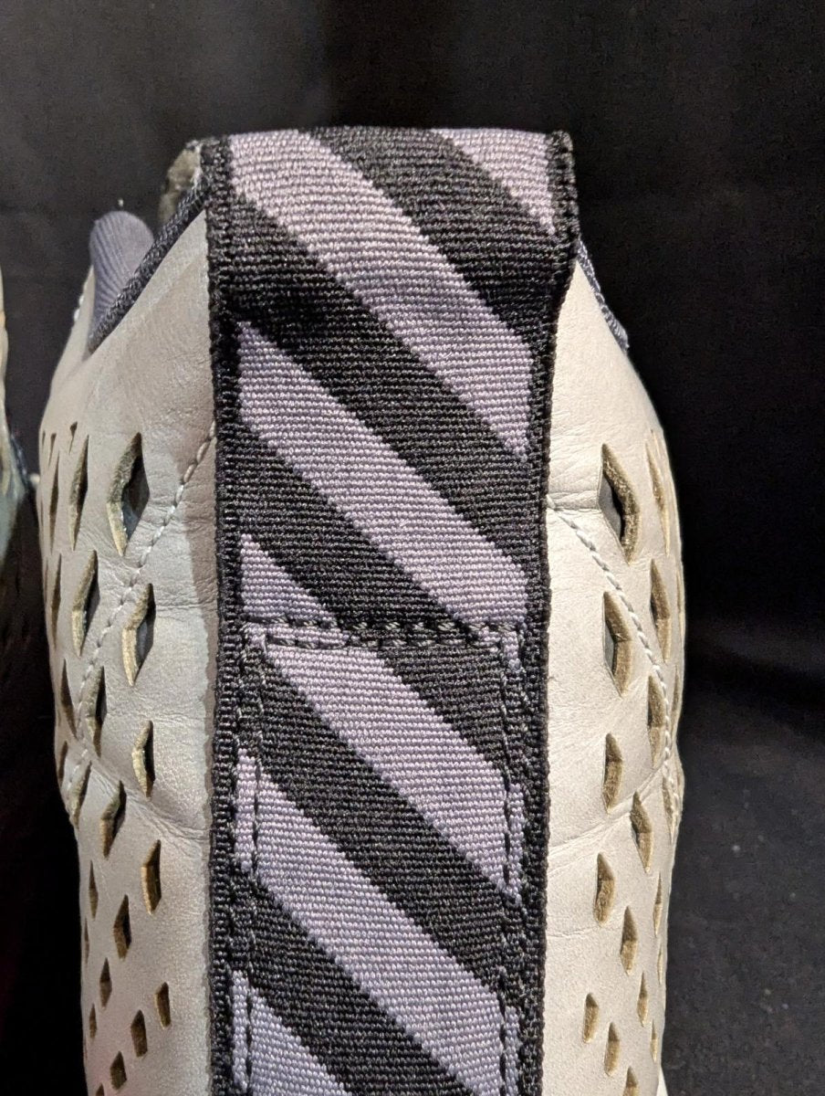 Nike Air Max Graviton Mid Silver Chilling Red US 13 Used w/ Box 616045 - 006 - Sole & Drip