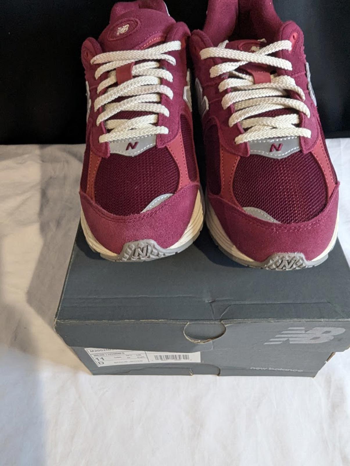 NEW BALANCE 2002R M2002RHA "Red Wine" Suede Pack Men's Size 11 EC W/ Box