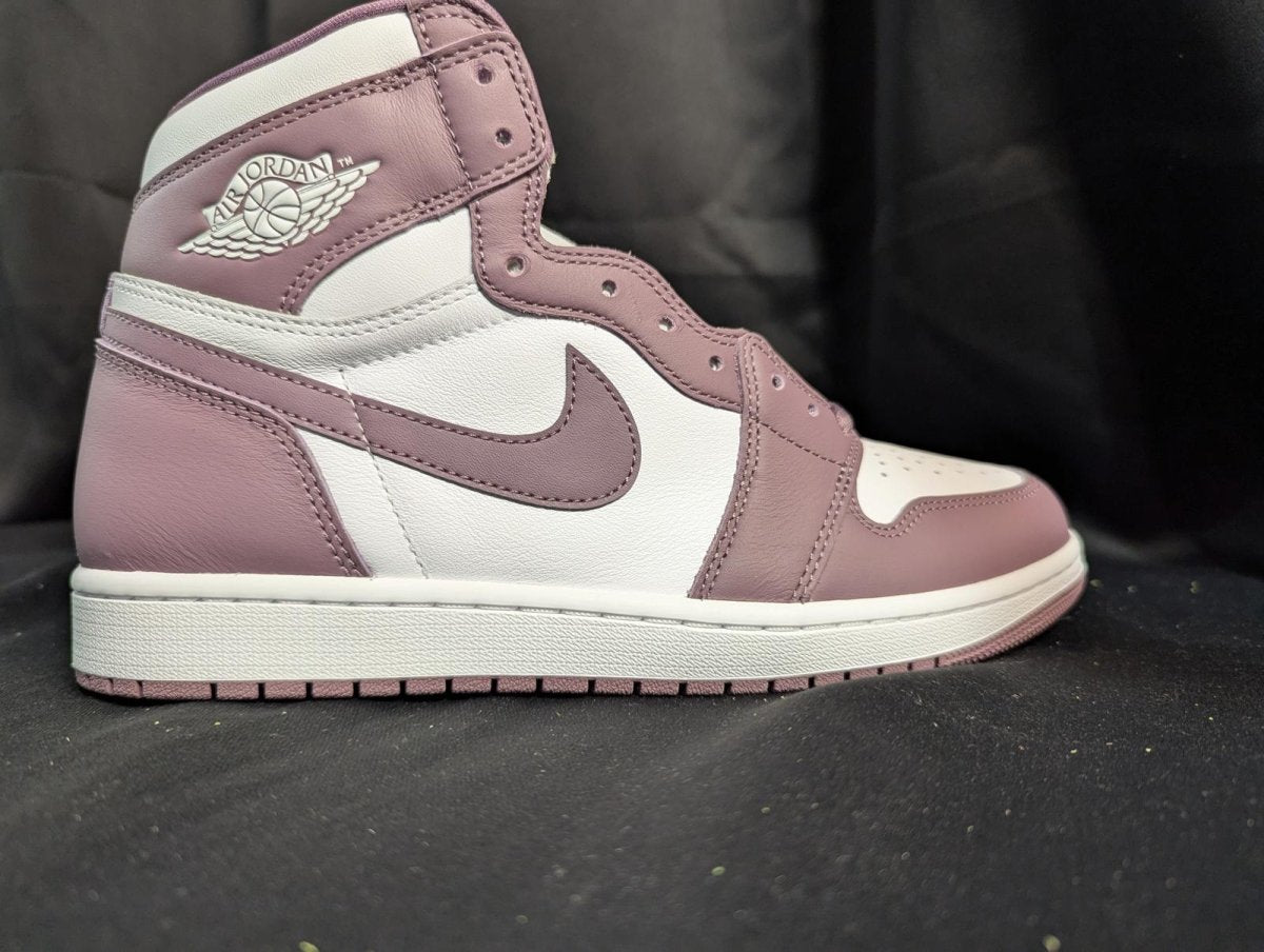 NEW DS Air Jordan 1 Retro High OG "Sky J Mauve" White Purple Men's 10 DZ5485 - 105 - Sole & Drip