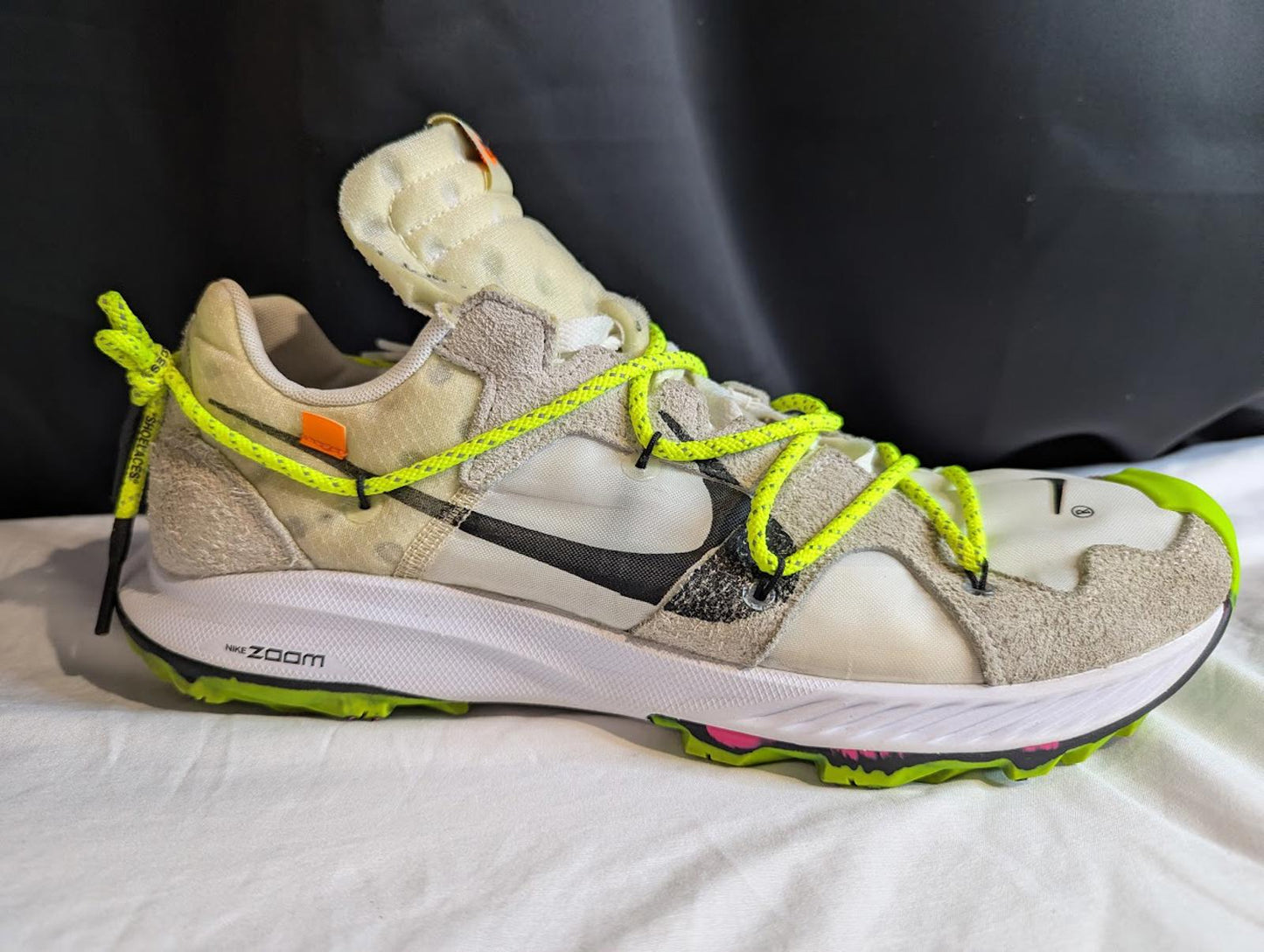 OFF-WHITE x Nike Air Zoom Terra Kiger 5 White 14W/12.5M Used ExcellentCD8179-100