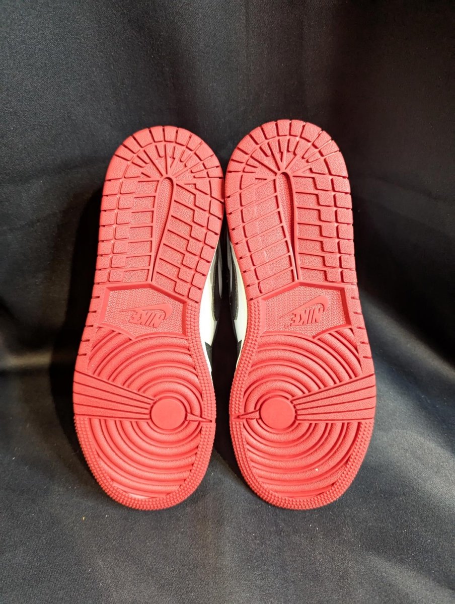 NEW NIB Air Jordan 1 High OG "Black Toe Reimagined" 4Y FD1413 - 106 Red - Sole & Drip