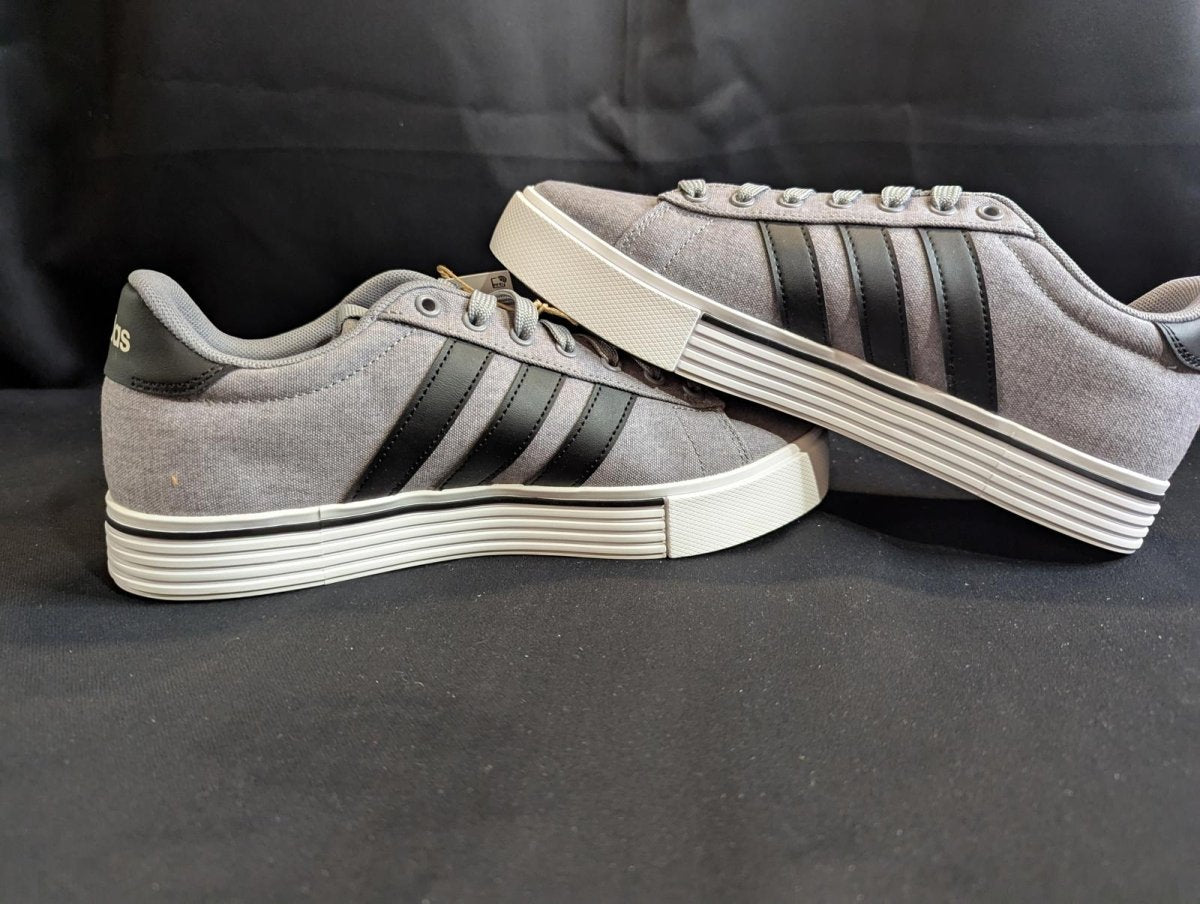 NEW Adidas Daily 4.0 "Grey Four" Black Stripes Men's Size 7.5 IF4493 Low Top - Sole & Drip