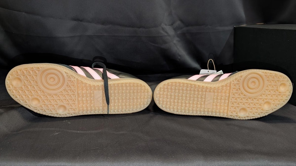 NEW NIB Adidas Samba OG Messi "Inter Miami" Black Pink Size 10 JP7845 Gum Sole - Sole & Drip