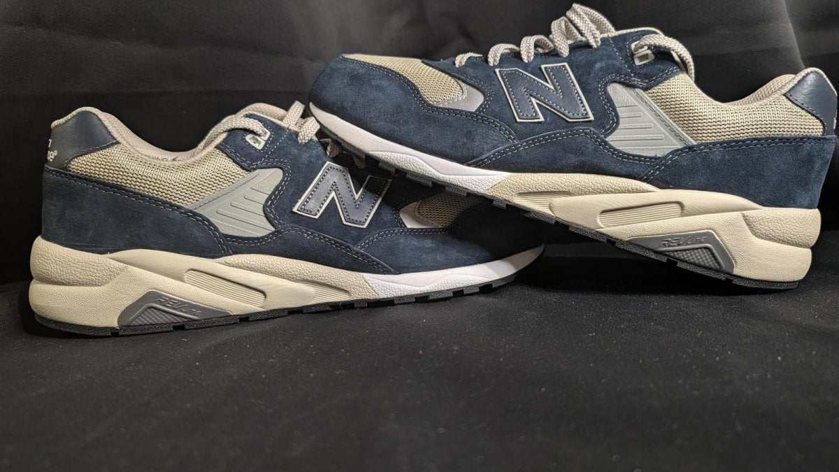NEW NIB New Balance 580 Retro "Navy" REVlite Size 13 MRT580NV Blue Suede Rare - Sole & Drip