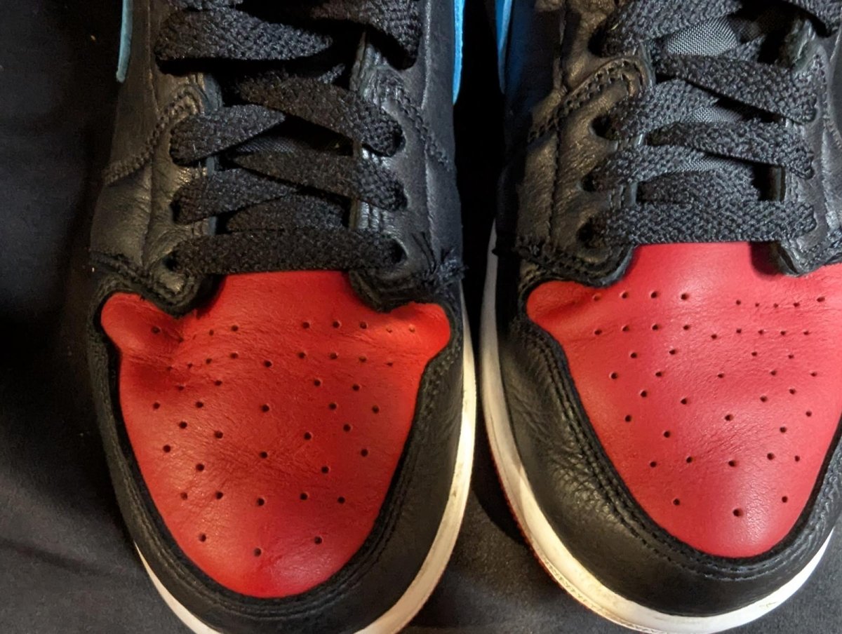 Jordan 1 Retro Low OG "UNC to Chicago" Wmns 7 Used Great CZ0775 - 046 Black/Red - Sole & Drip