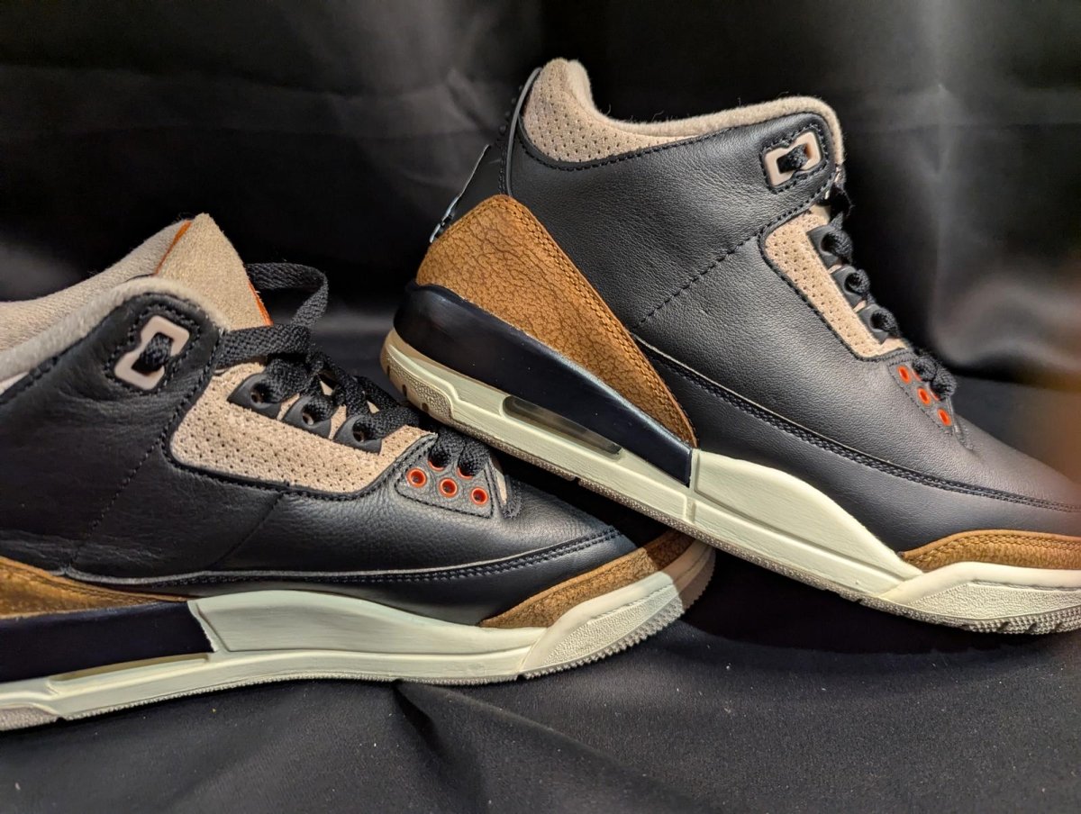 Jordan 3 Retro "Desert Elephant" Black Rush Orange US 8 Used Good CT8532 - 008 - Sole & Drip