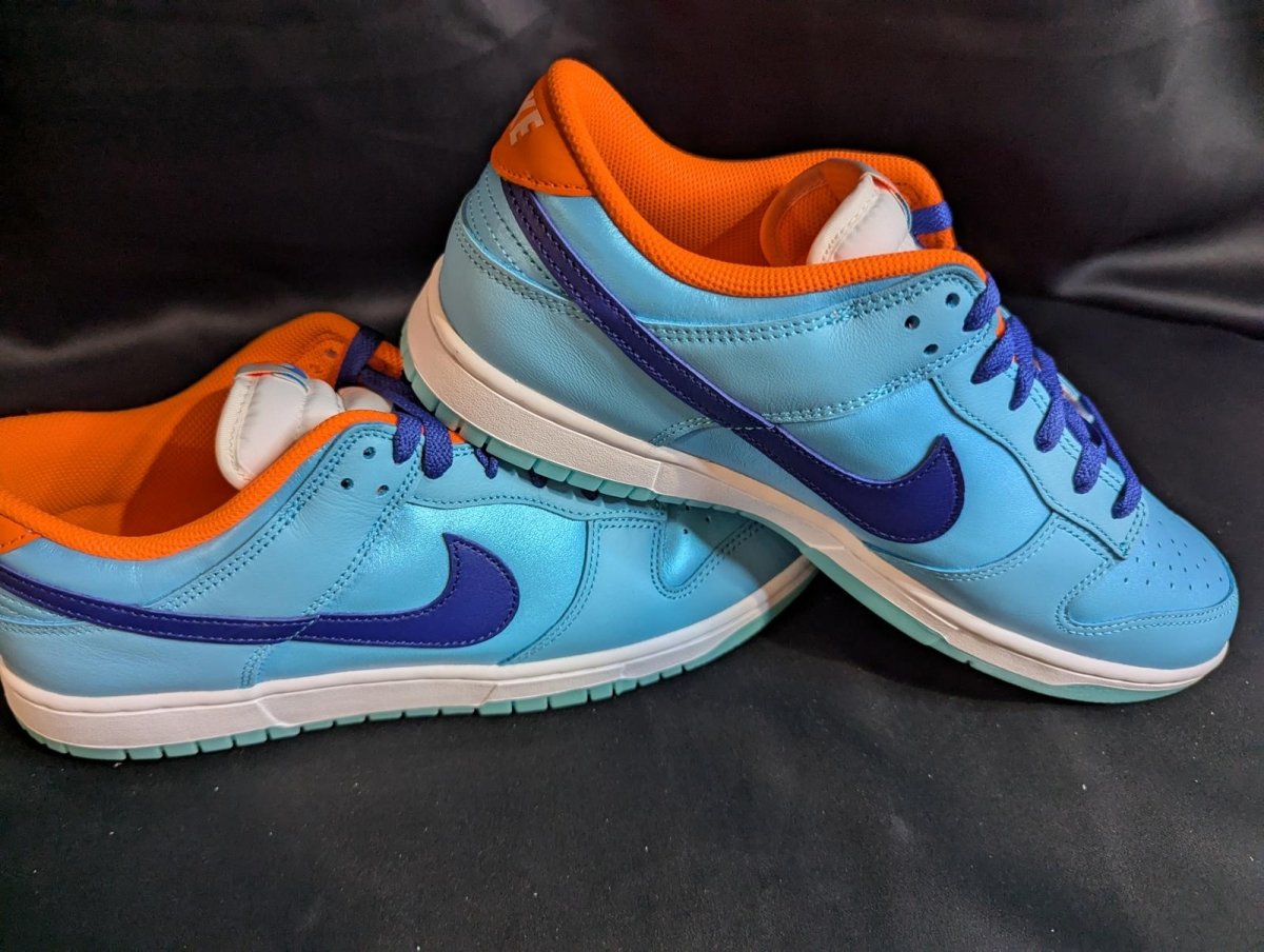 NEW NIB Nike Dunk Low SE "Baltic Blue Total Orange" 11.5 HQ1538 - 416 Aqua Navy - Sole & Drip