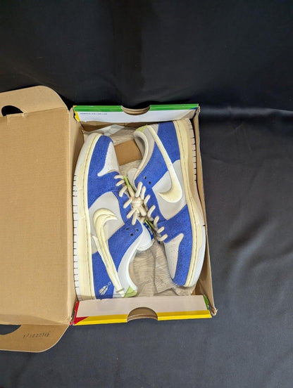 Nike SB Dunk Low x FLY "Gardenia" Size 9 DQ5130 - 400 Blue Suede New - Sole & Drip