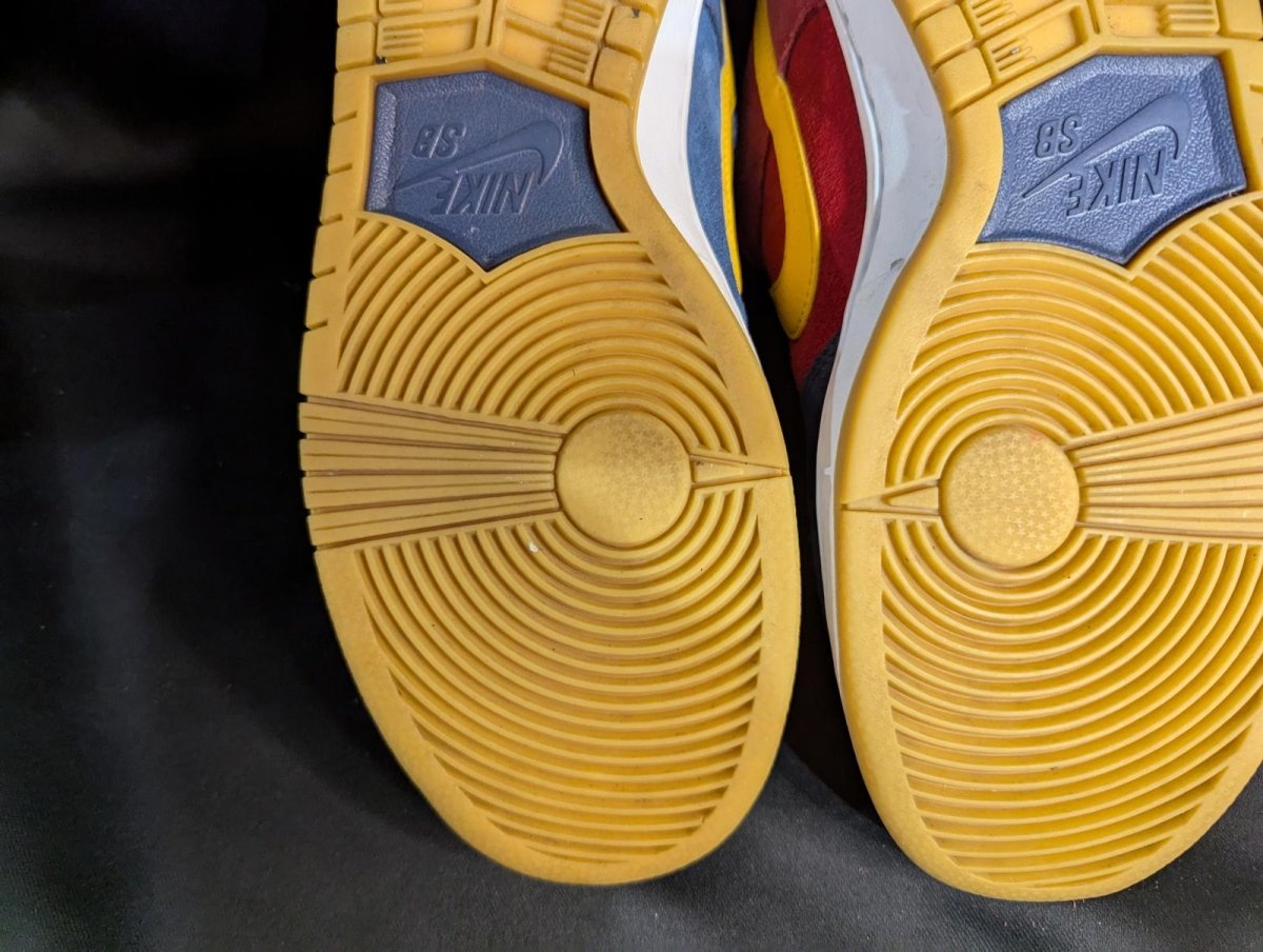 Nike SB Dunk Low Pro "Barcelona" Catalonia Mismatched US 8 DJ0606 - 400 Used - Sole & Drip