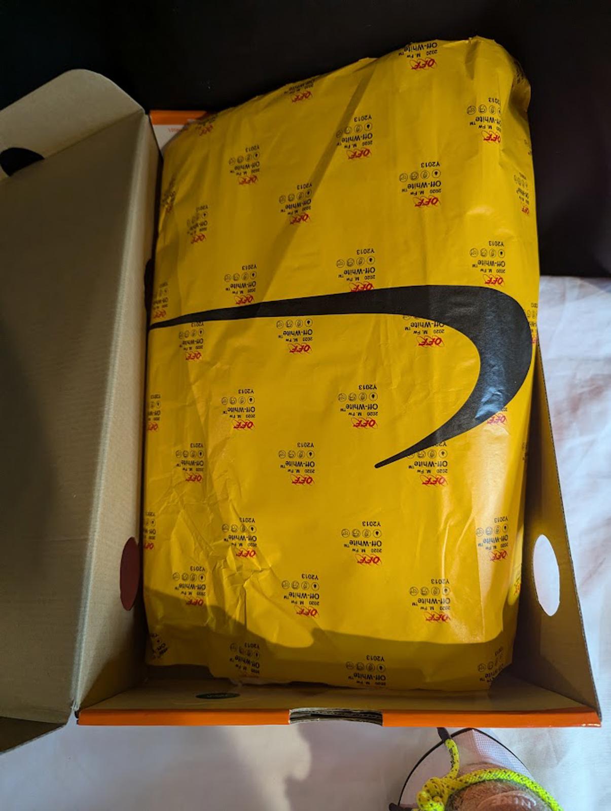 OFF-WHITE x Nike Air Zoom Terra Kiger 5 White 14W/12.5M Used ExcellentCD8179-100