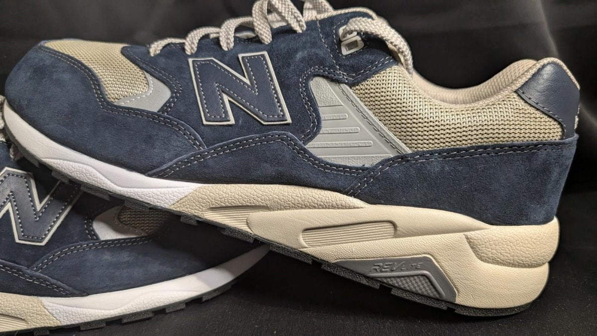 NEW NIB New Balance 580 Retro "Navy" REVlite Size 13 MRT580NV Blue Suede Rare - Sole & Drip