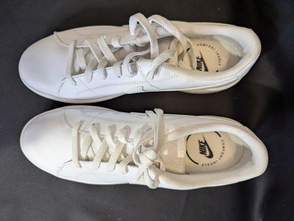 NEW Nike Court Royale 2 Low "Triple White" Wmns 9.5 Classic Sneaker CU9032 - 100 - Sole & Drip