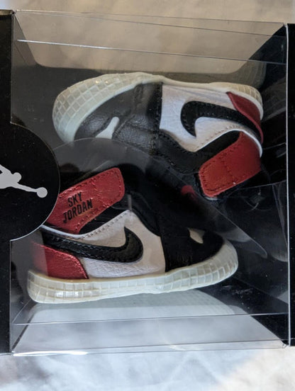 NEW Air Jordan 1 Crib Bootie Infant Shoes 2C Black Toe Reimagined HJ9289-061