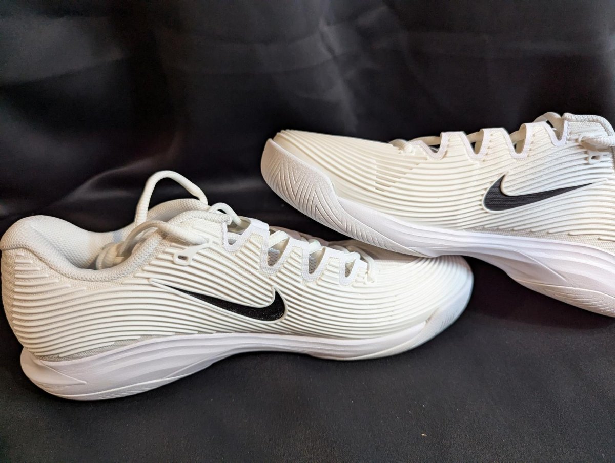 NEW NIB Nike Court Air Zoom Vapor 12 HC Tennis Shoe White Black Men's 10 FV5552 - Sole & Drip