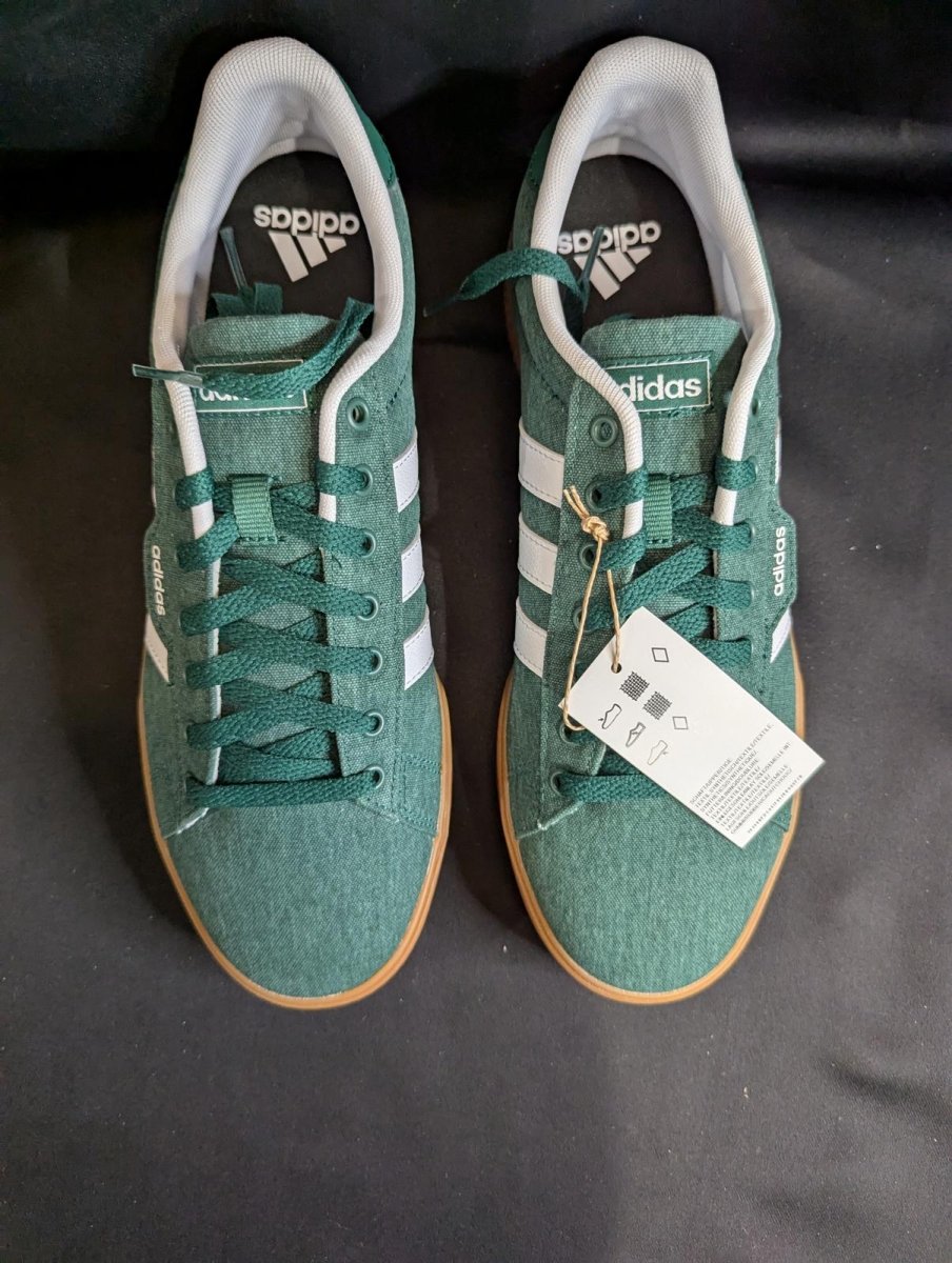 NEW NIB Adidas Daily 3.0 Green White Gum Sole Men's Size 10 IF7487 Casual Shoe - Sole & Drip