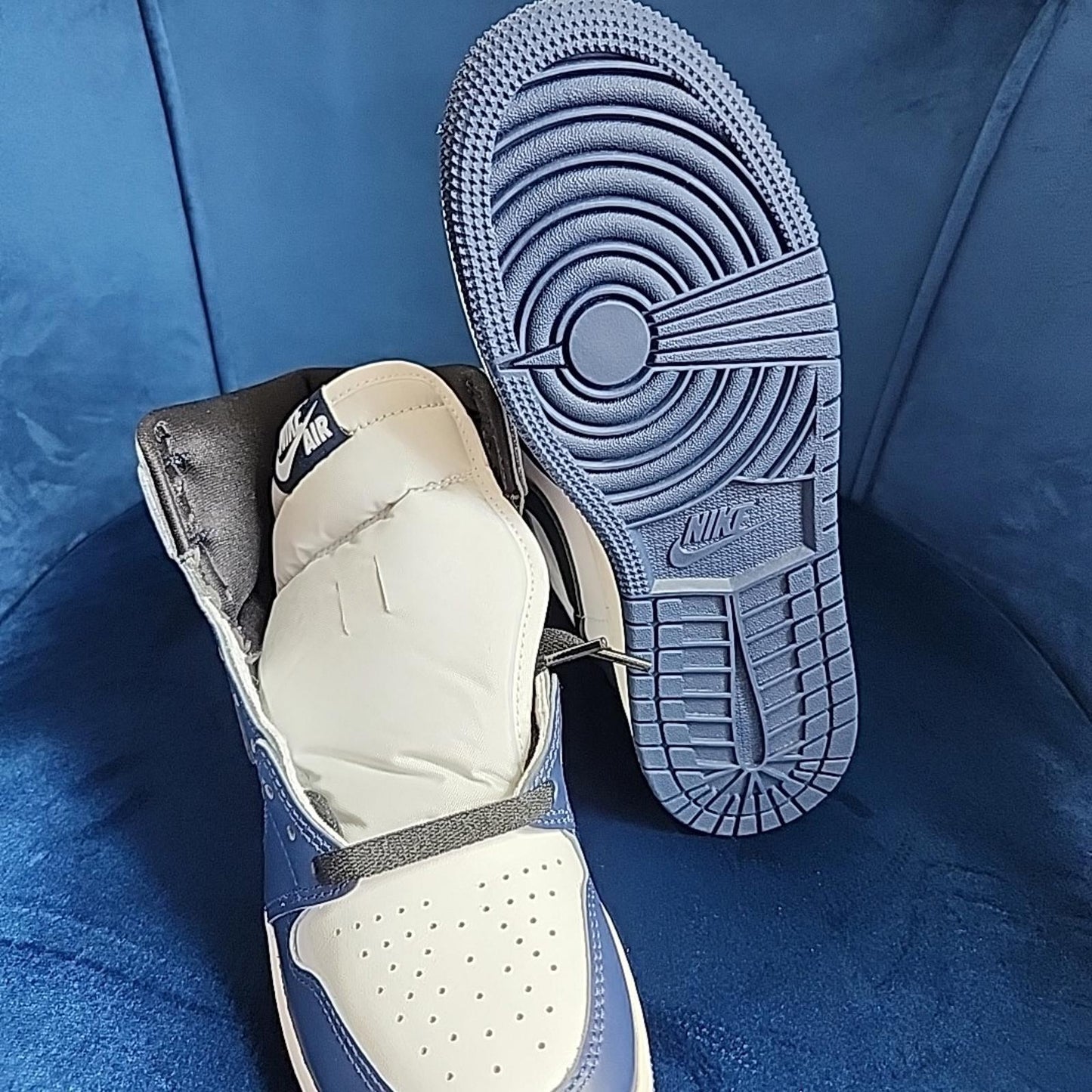 NEW Air Jordan 1 Retro High OG GS 6Y Midnight Navy White Black FD1437-401